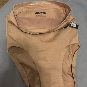Skims brand new with tags underwear shapewear